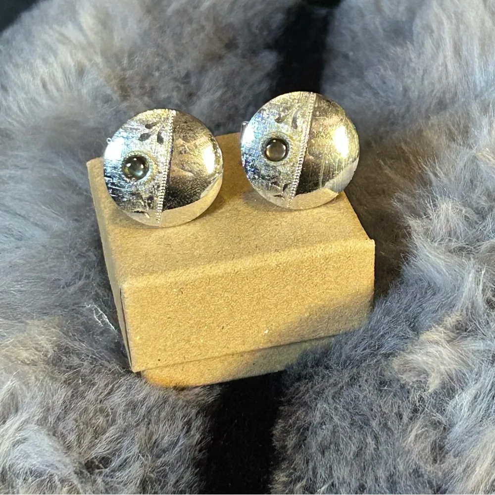 Gentleman’s Vintage JML Sterling art deco etched cat eye glass cuff links